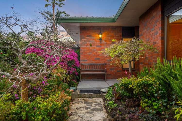 22 John Dee Crescent Red Beach_6