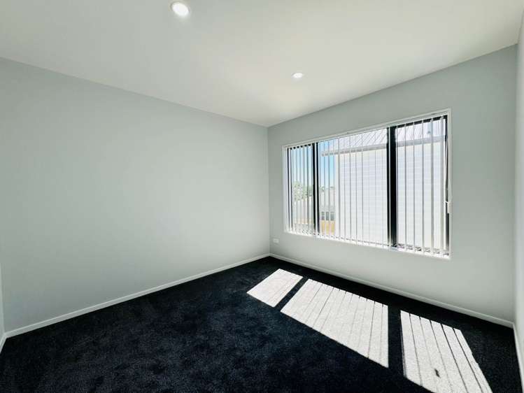 66A Maplesden Drive Clendon Park_3