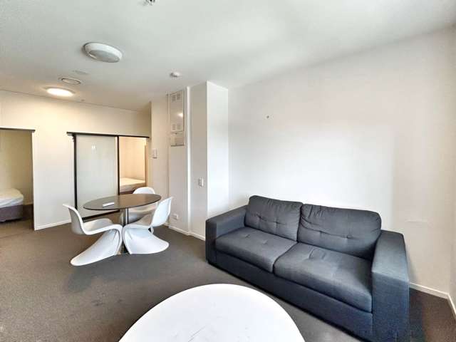 608/17 Putney Way Manukau_3