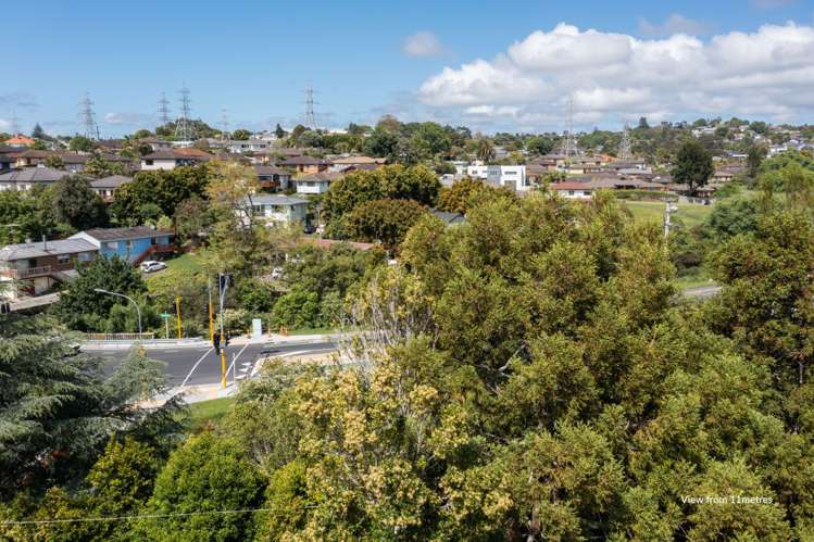 8 Makora Road Massey_11