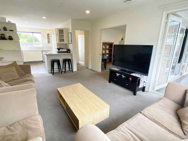 2/37 Avonhead Road Avonhead_4