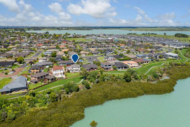 7 Brechin Place Wattle Downs_18