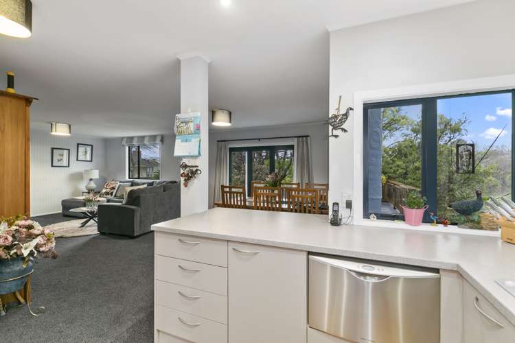 26a Field Street Silverstream_12