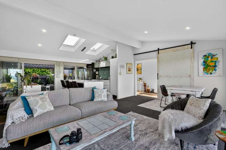 1/64 Seaview Road 1609_11