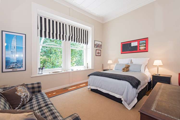 4 Golf Road Epsom_14