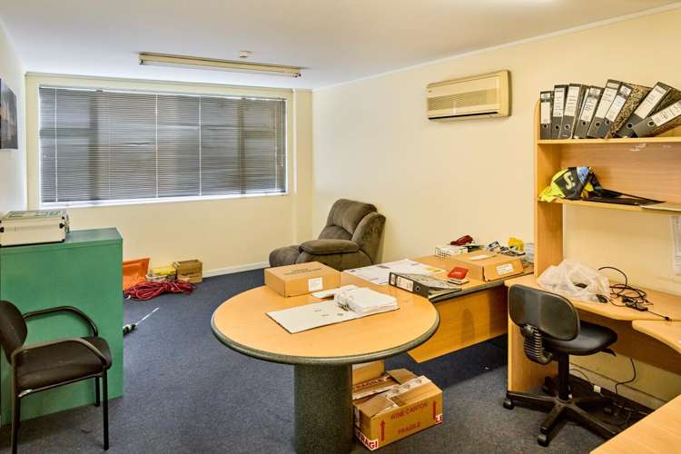 222 Cambridge Terrace Naenae_17