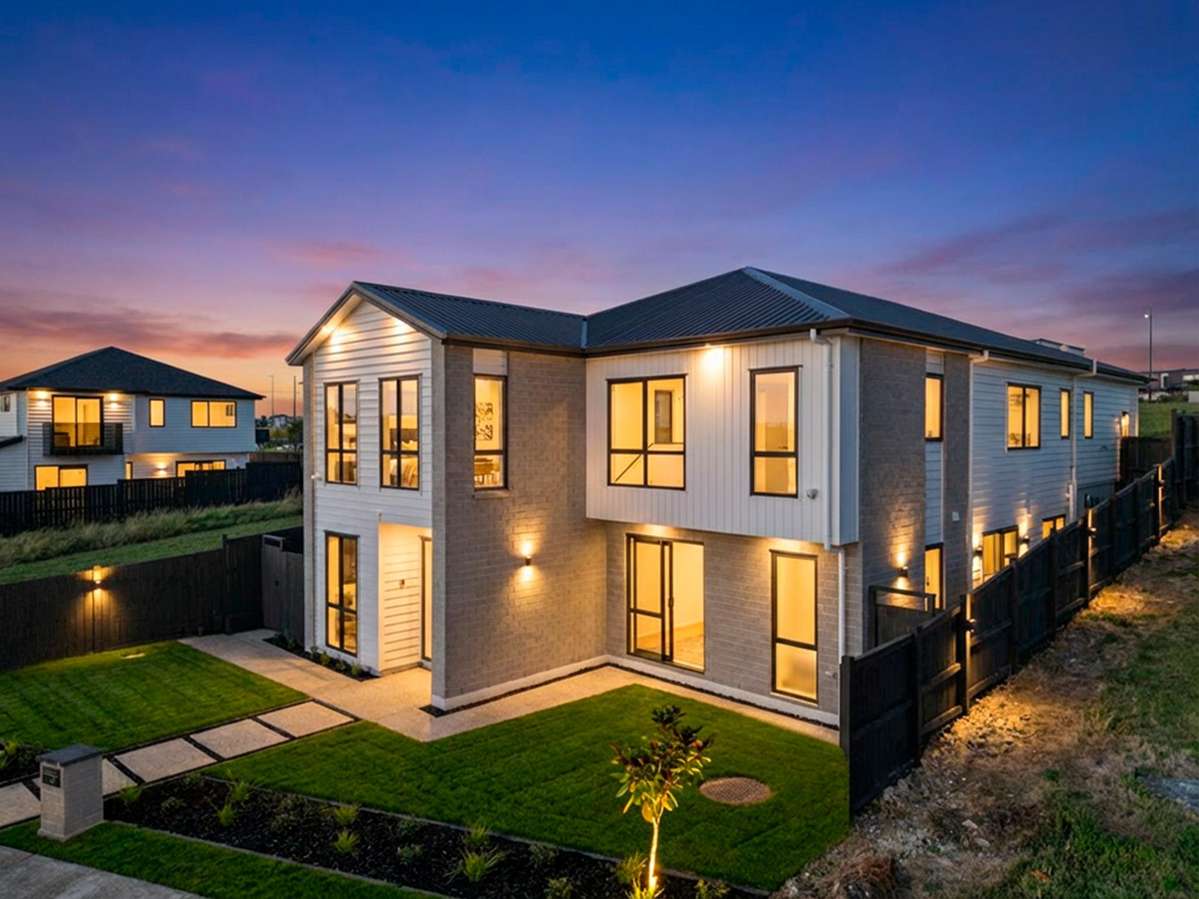 17 Emerald Avenue_0