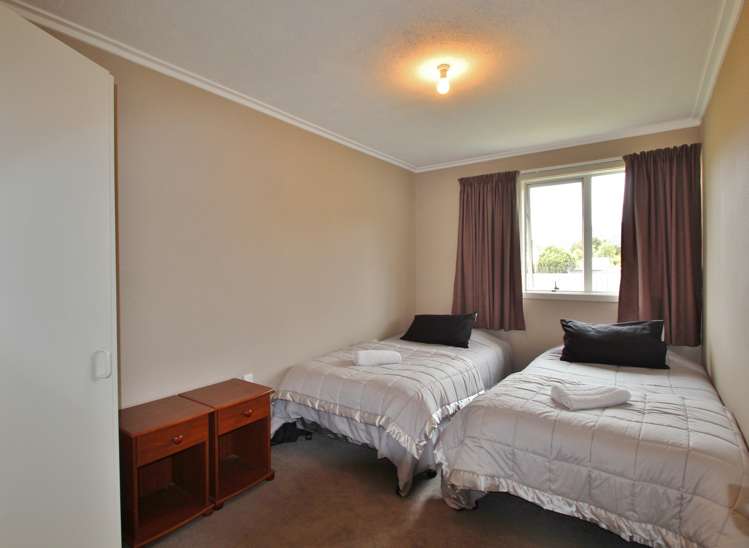 8 Motu-Au Close Manapouri_11