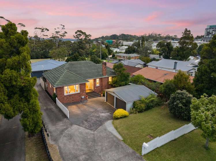 19 Captain Scott Road Glen Eden_22