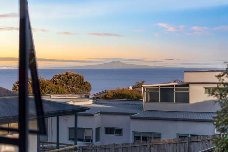 8 Brixton Road Manly_4