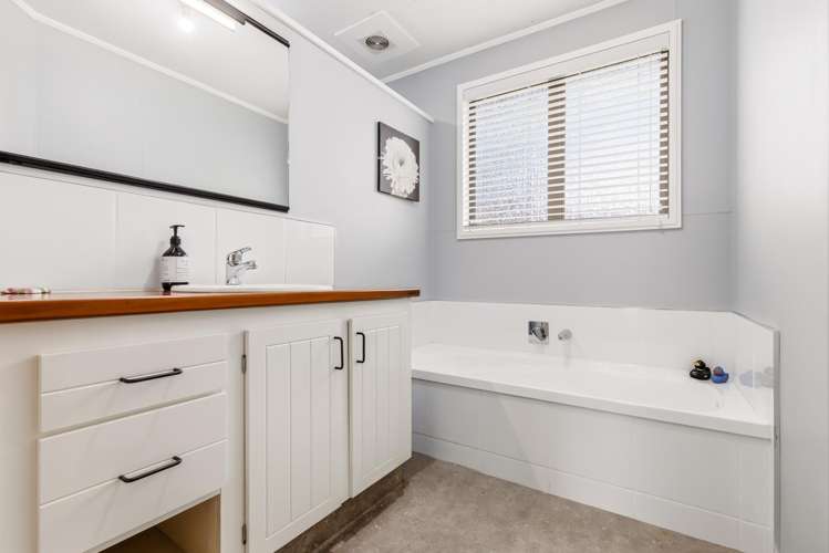 11 Nelvin Avenue, Mahoe Taumarunui_8