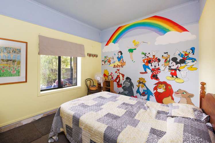 422 Gillespies Line Kairanga_11