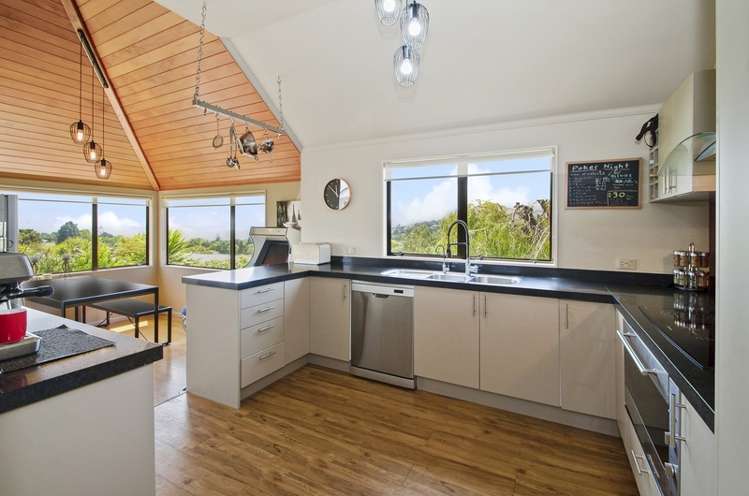 2/54 Alexander Street Cockle Bay_6