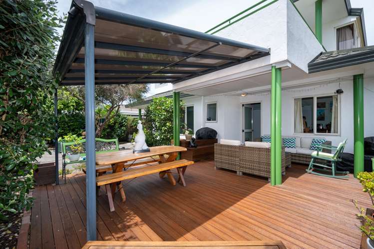 15A Menin Road Onekawa_19