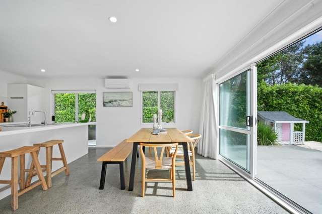 36b Forest Glen Orewa_4