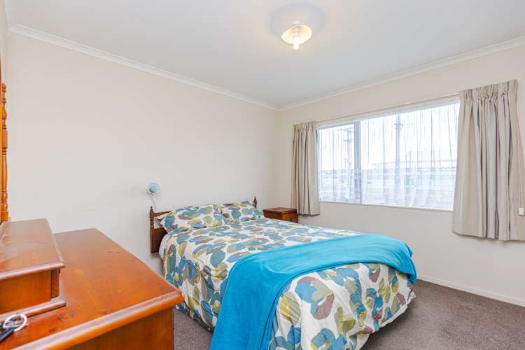 2 Mosston Road Castlecliff_11
