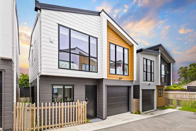 Spacious & Modern 4-Bedroom Standalone Home in...