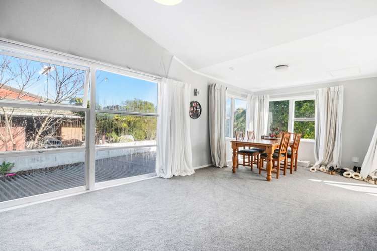 24 Waverley Avenue Glenfield_11