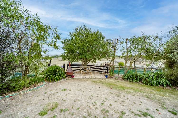 22 Tod Road Otane_18