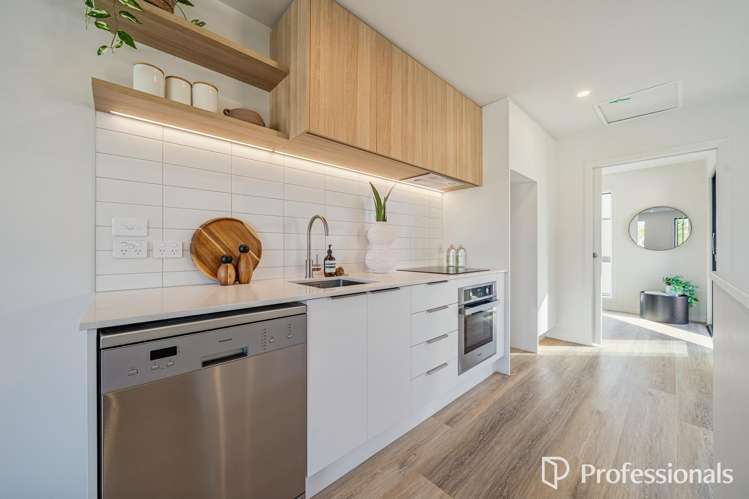 2/123 Knights Road Lower Hutt Central_6