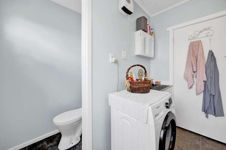 427 Broadway Stratford_16