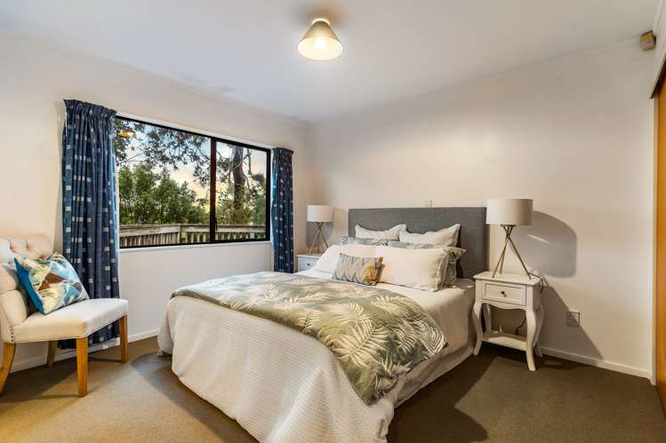 2/9 Varlene Terrace Forrest Hill_11