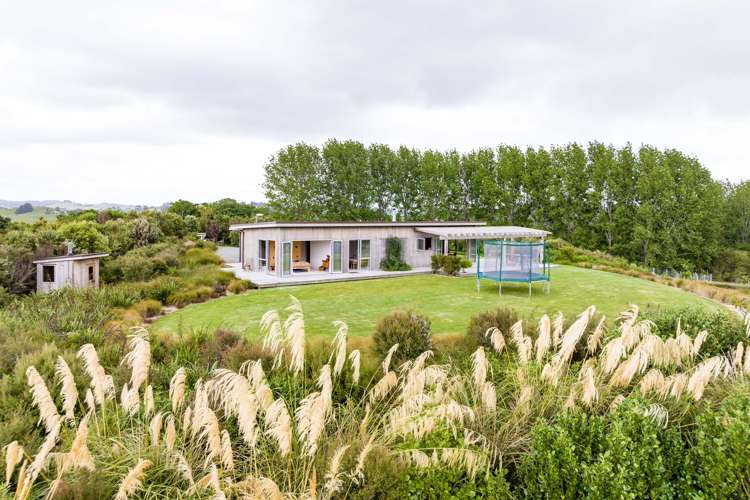 402C Kaiwaka-Mangawhai Road_0