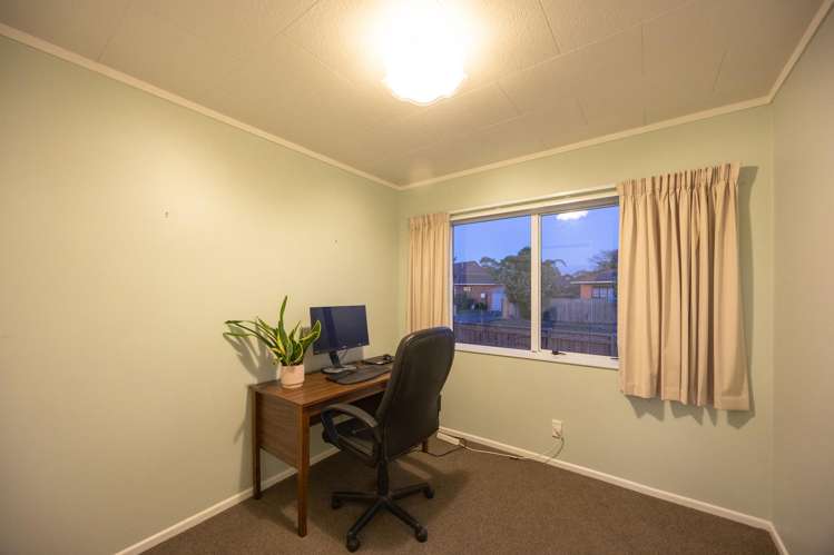 4 Emmerdale Mews Highbury_13