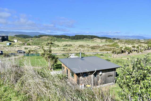 146 Strathnaver Drive Waikawa Beach_2