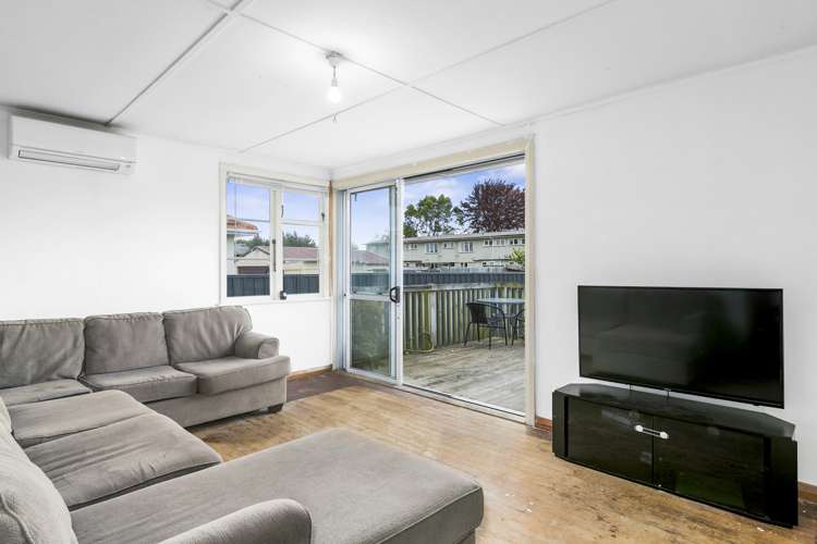 53 Stirling Crescent Mosgiel_3