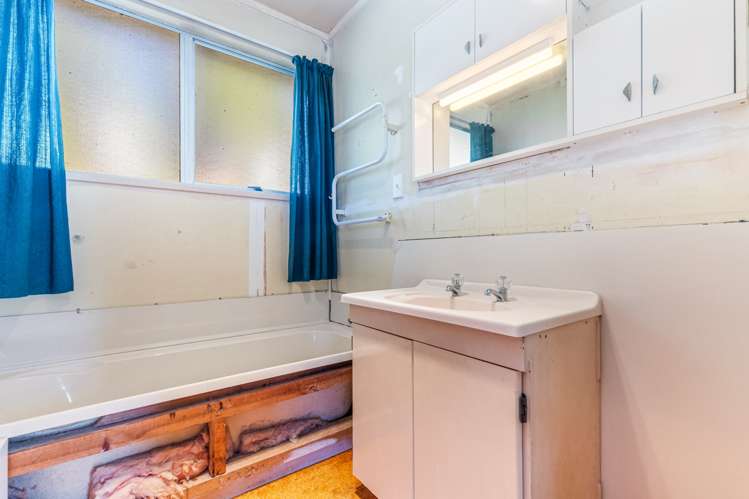 8 Glucina Place Glen Eden_9