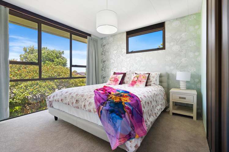 1 Shearwater Street One Tree Point_9