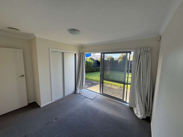 15 Glenties Lane Ellerslie_6