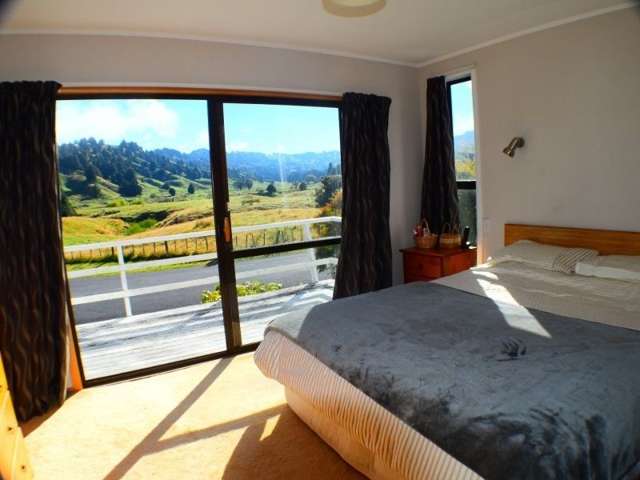 137 Simmons Road Taumarunui_4