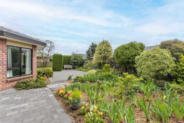 64 Cedar Drive Paraparaumu Beach_1