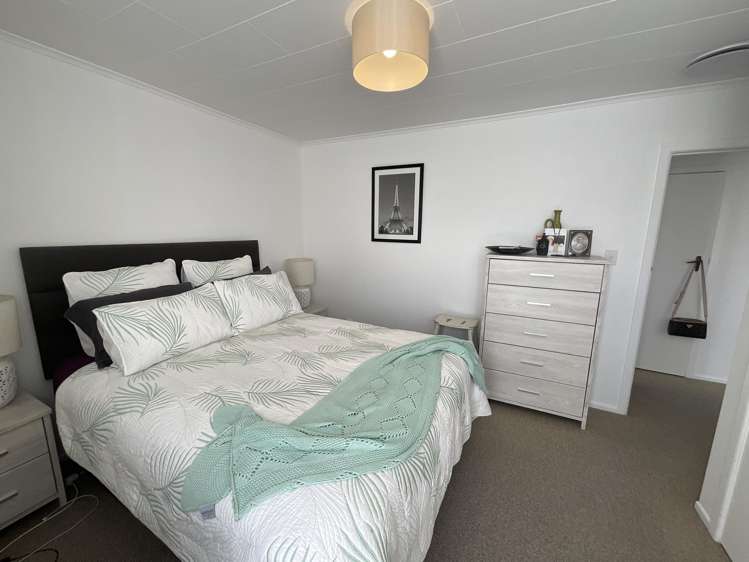 14 Lombardy Place Whalers Gate_10