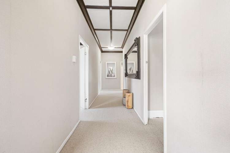 6 Downe Street New Plymouth Central_9