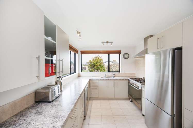 7 Ursula Drive Feilding_12