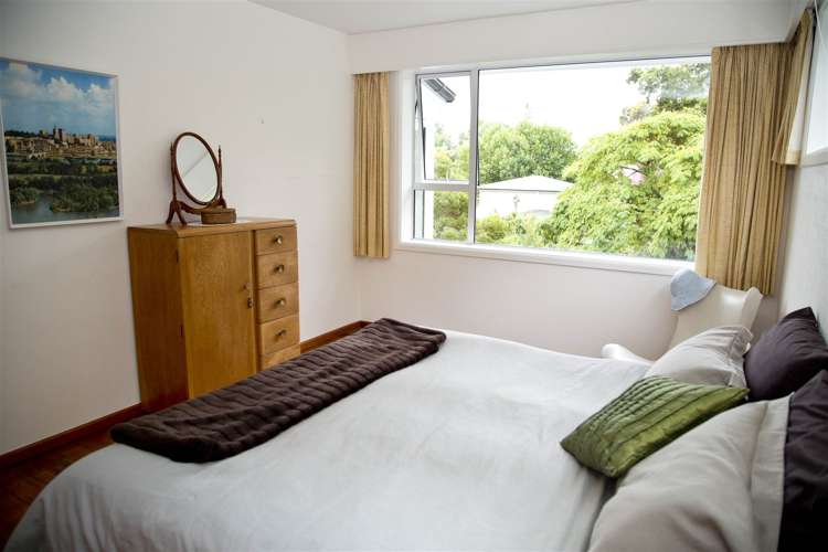 20c Hackthorne Road Cashmere_13