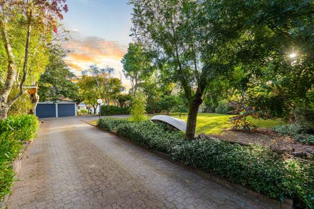 Character Villa, Income & Lifestyle on 3ha