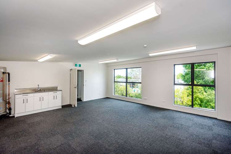 8 Laurenson Road, Hobsonville_6