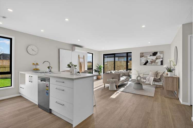 2/40 Harley Street Masterton_2
