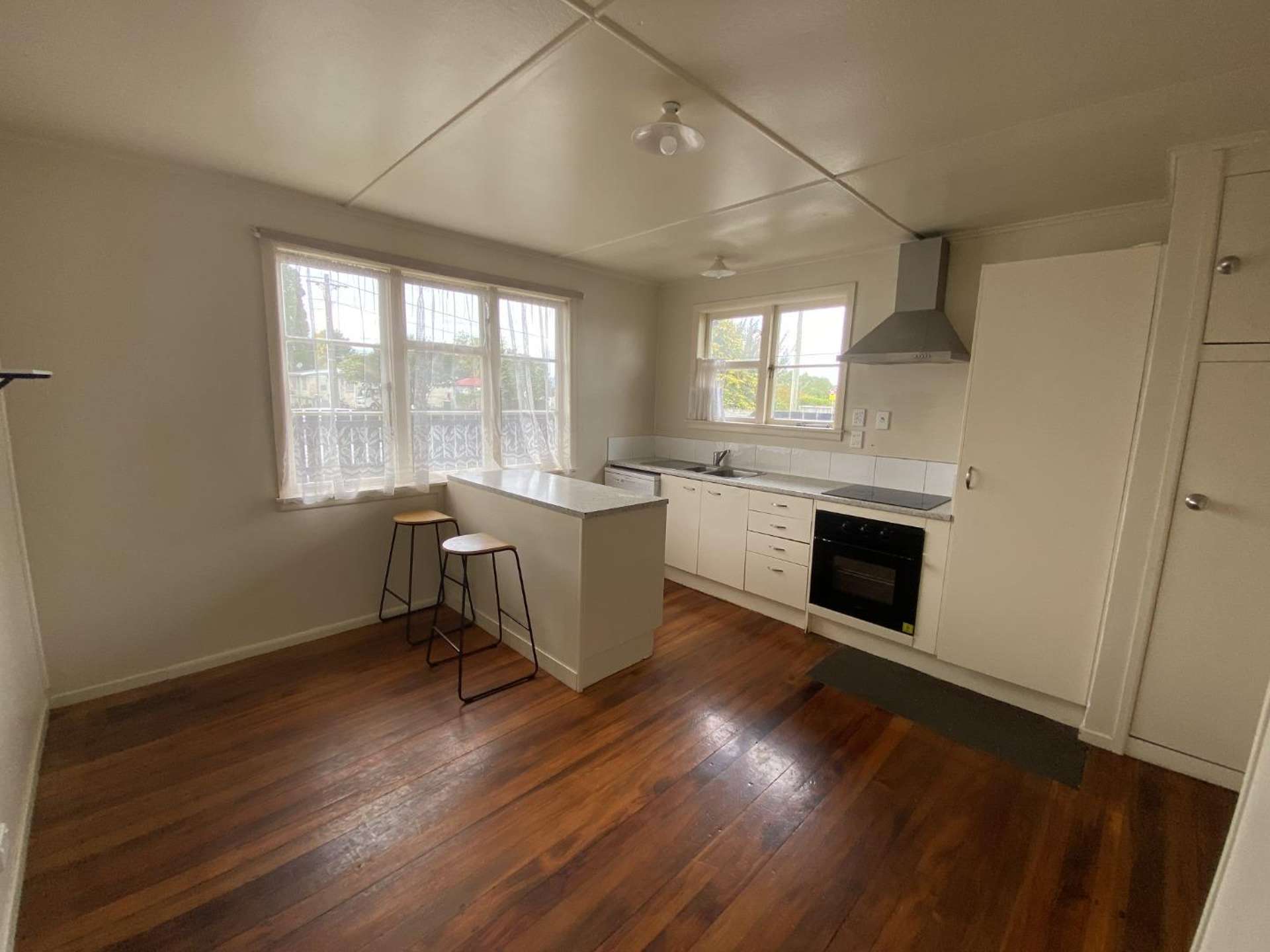 68a Campbell Street Dinsdale_0