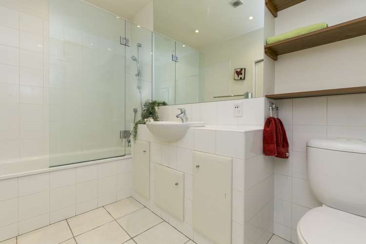 6/326 Lambton Quay Wellington Central_12