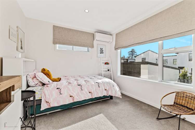 13 Frances Bryers Road Hobsonville_17