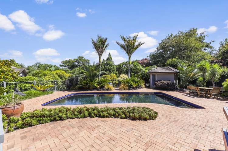 5 Landell Place Harrowfield_24