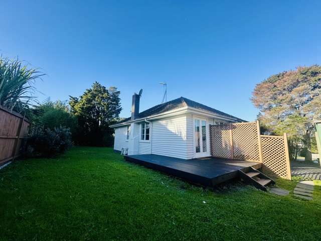 Recently Renovated 3-Bedroom House in Mt Roskill