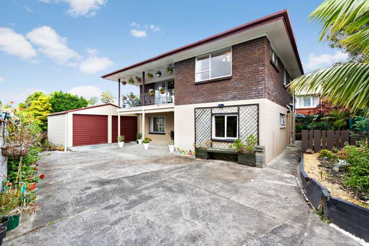 1/122 Rosier Road Glen Eden_0