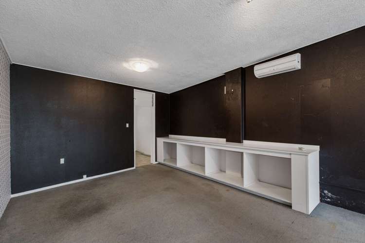 69 Roseberry Avenue Birkenhead_13