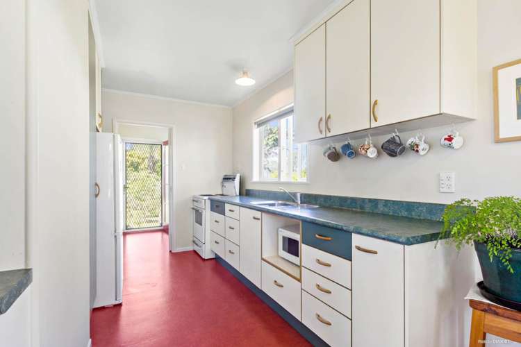 72 Divich Avenue Te Atatu South_6